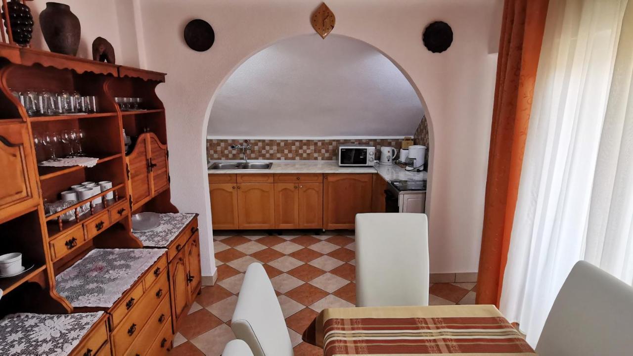 Magyar Apartmanhazak I-Iii. 잘라카로쉬 외부 사진