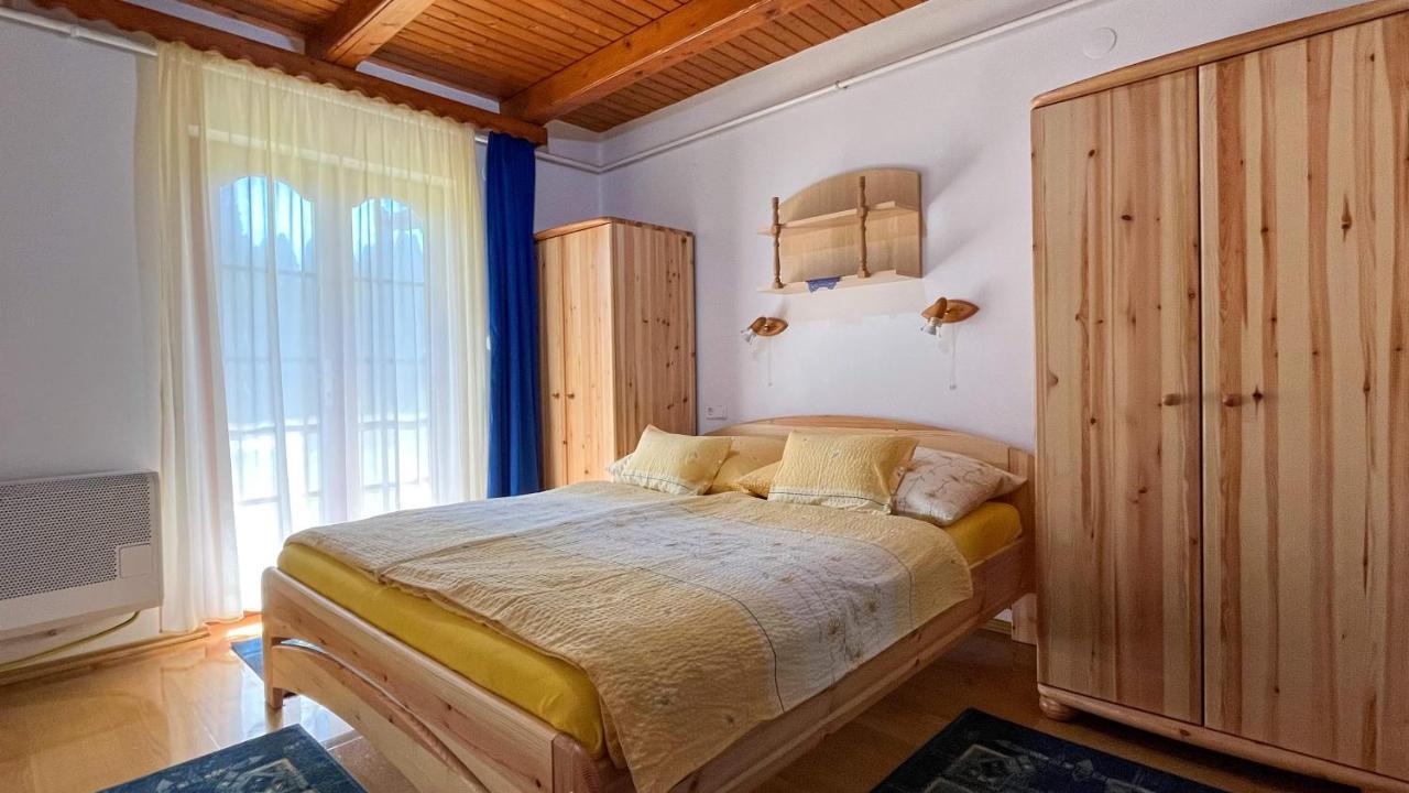 Magyar Apartmanhazak I-Iii. 잘라카로쉬 외부 사진